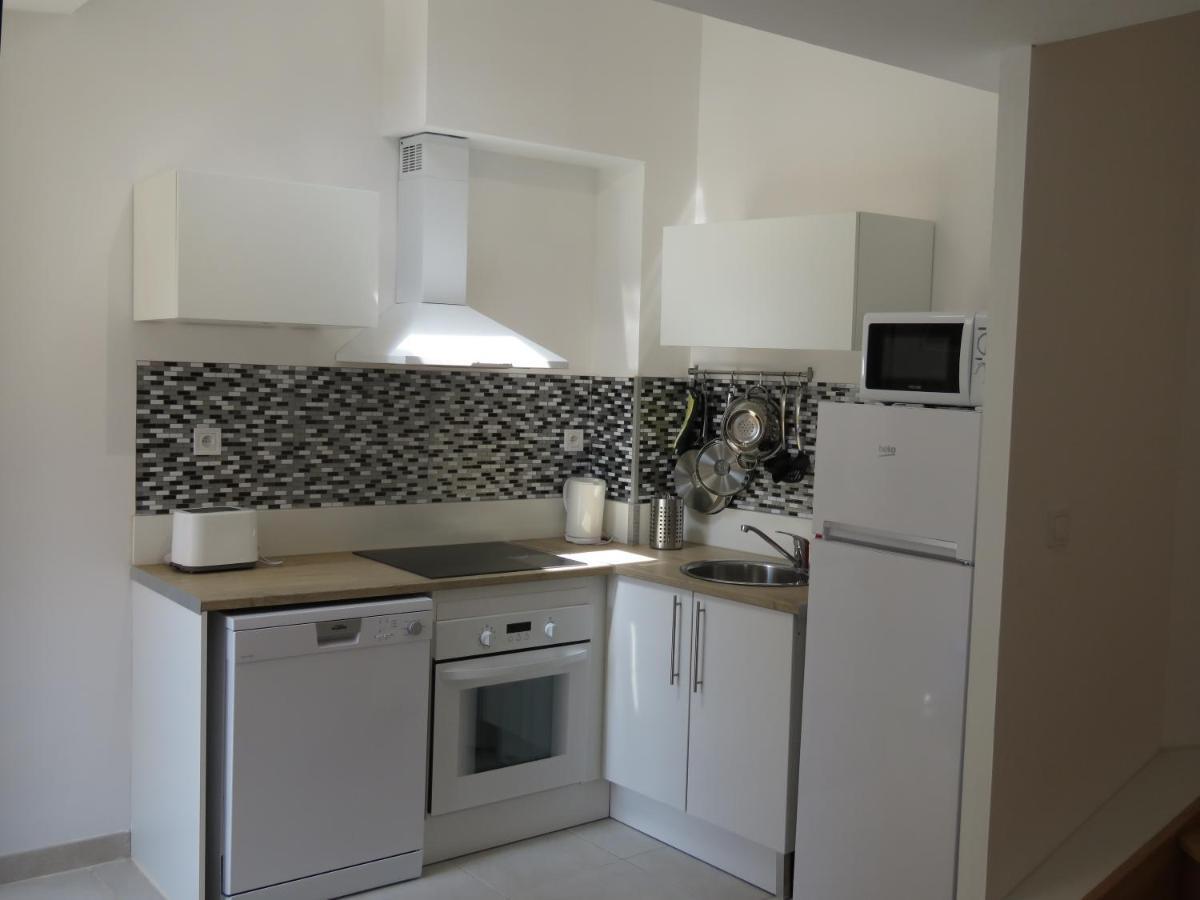 Appartement Centre Historique Avec Terrasse Au Porte De La Camargue Сан-Жил Екстериор снимка